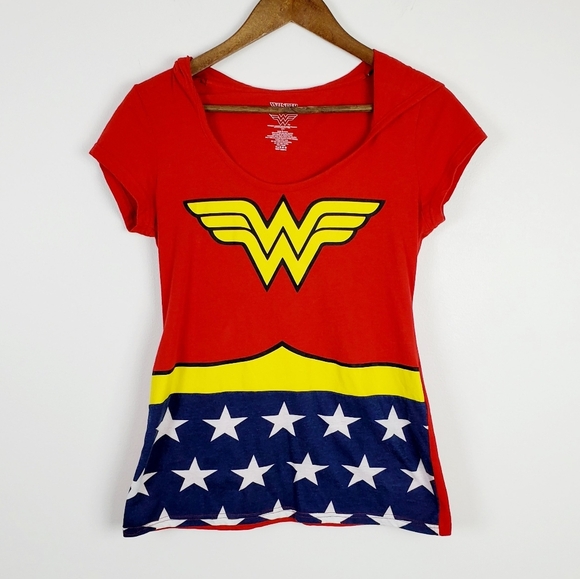 Wonder Woman Short Sleeve Hooded T-Shirt Cosplay - Picture 5 of 8